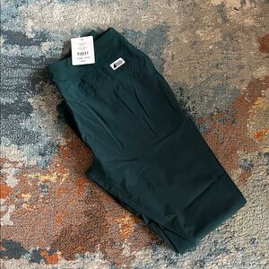 NWT MEC hiking pants 🥾 🌲 🏕️
